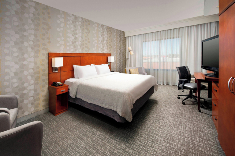 Bedroom 3, Courtyard by Marriott Wichita Falls, Wichita