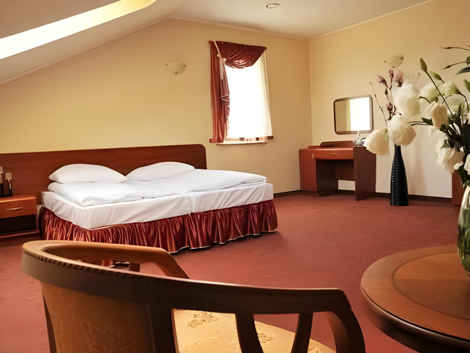 Bedroom 5