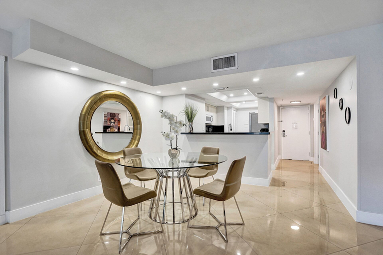 Dining Room 5