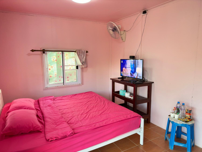 Bedroom 18