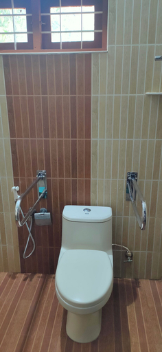 Bathroom 4, Kuttickattil Gardens Home Stay, Kottayam