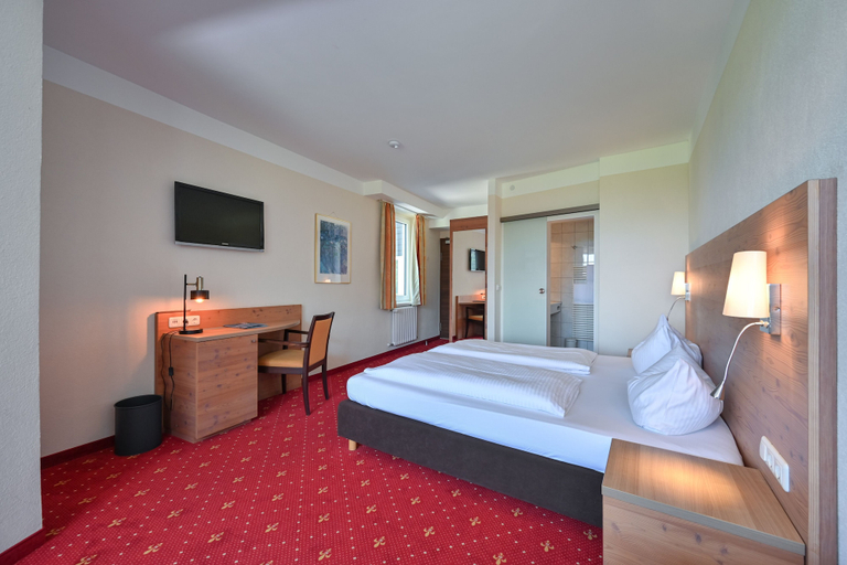 Bedroom 3, Rothenfels Panorama Hotel, Oberallgäu