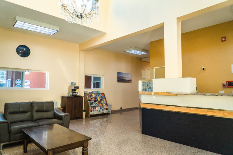 Public Area 2, Maywood Inn, Los Angeles
