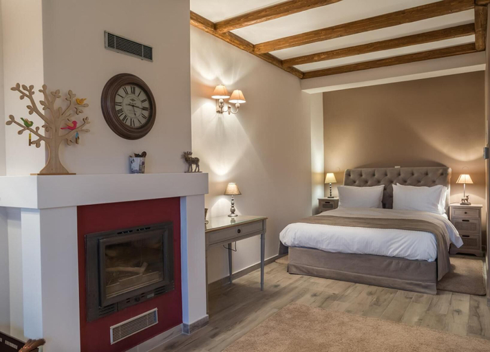 Bedroom 4, Almond House Suites Arachova - Adults Only, Central Greece