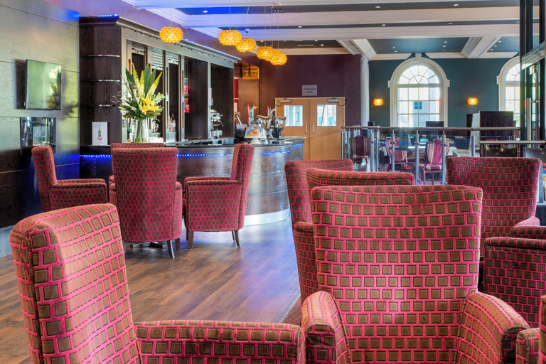 Food & Drinks 2, London Croydon Aerodrome Hotel by Sunday, London