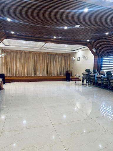 Others 5, Fortune Hills, Palakkad