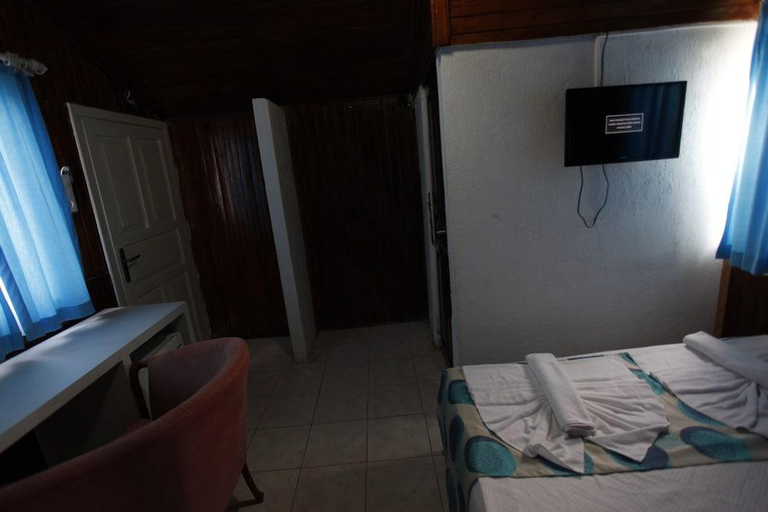 Bedroom 3, Kuba Beach Hotel, Manavgat