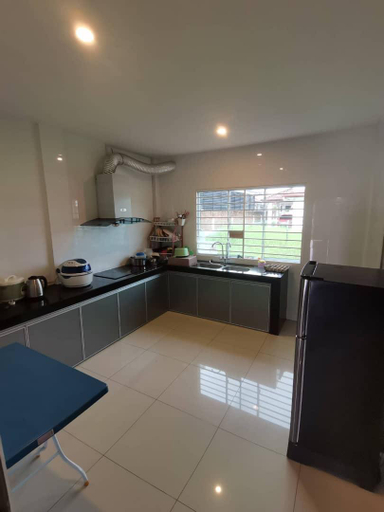 Others 5, Ting Bintulu Homestay, Bintulu