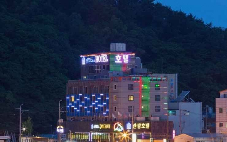 Exterior & Views 2, Tongyeong Anchovy tourist Hotel, Tongyeong