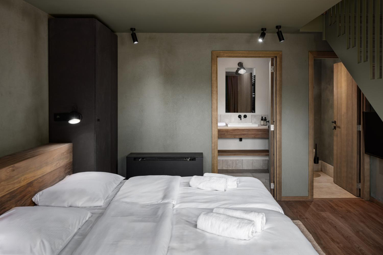 Bedroom 2, Hillview Hotel Grandvoir, Luxembourg