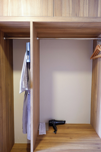 Amenities 12
