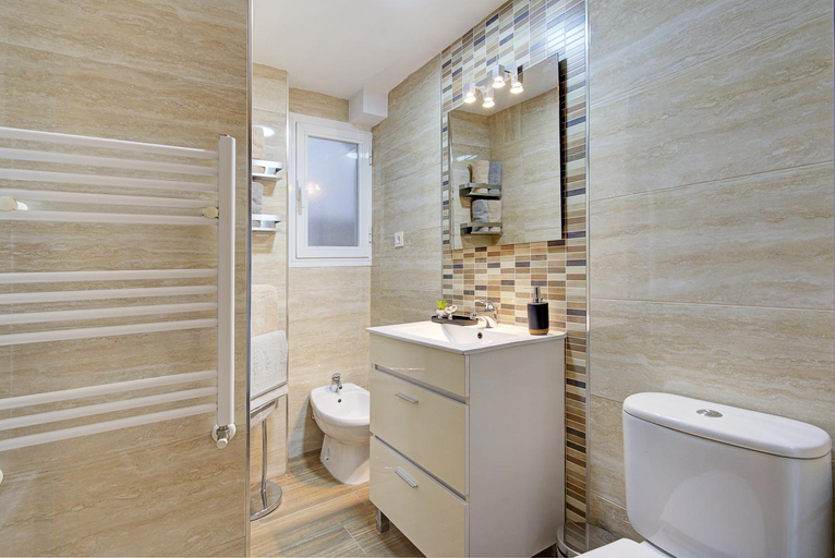 Others 5, Apartamento céntrico en Granada con WIFI, Granada
