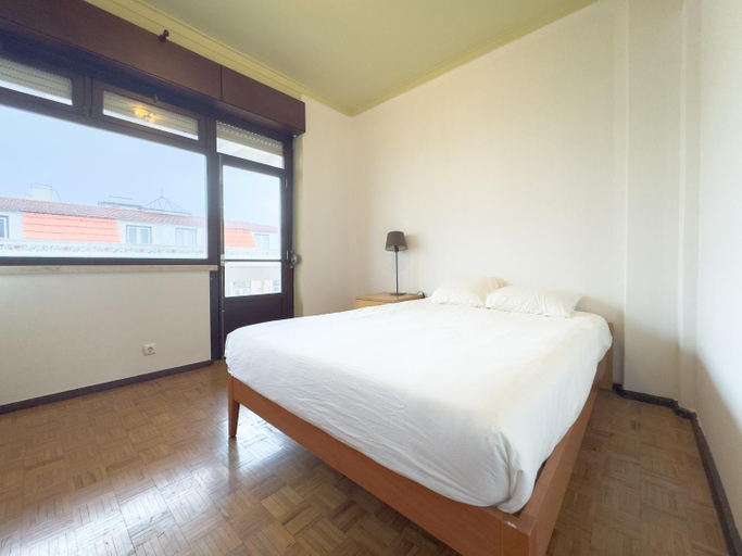 Others 4, Double bed room in old town, Lisbon