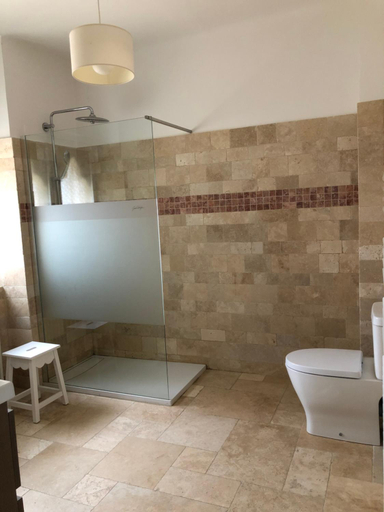 Others 4, Chateau la Sable, chambres d'hotes, Vaucluse