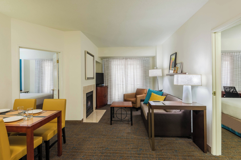Bedroom 4, Residence Inn by Marriott Chattanooga Downtown, Hamilton