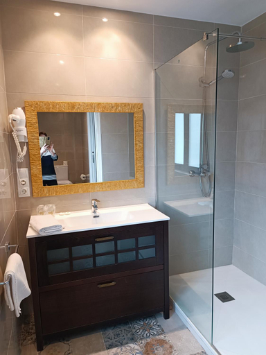Bathroom 2, Nuevo Hotel Sydney, Cantabria
