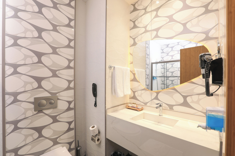 Bathroom 4, Sirin Park Hotel, Yüreğir