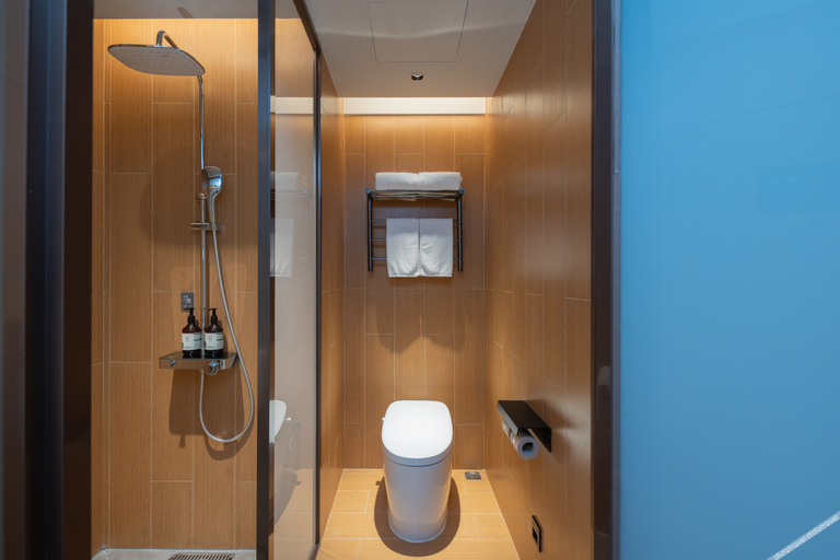 Bathroom 4, Ji Hotel Hezhou Lingfeng Plaza, Hezhou
