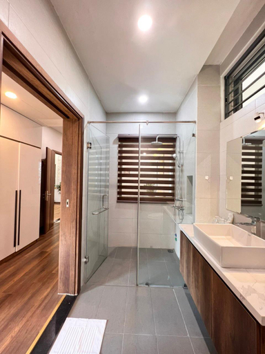 Bathroom 4, Sophia Villa 4BR - Private Pool/ AC in living room, Da Nang