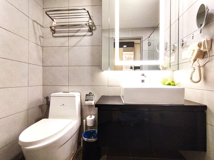 Bathroom 5