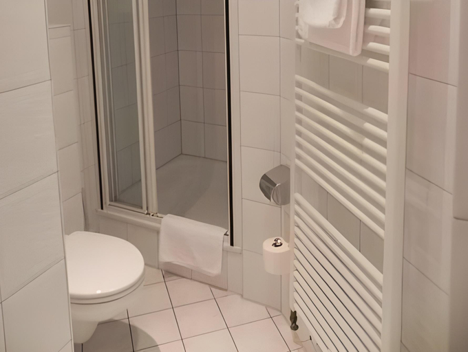 Bathroom 2