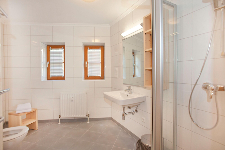 Bathroom 3, Apartment Wald im Pinzgau near Ski Lift, Zell am See