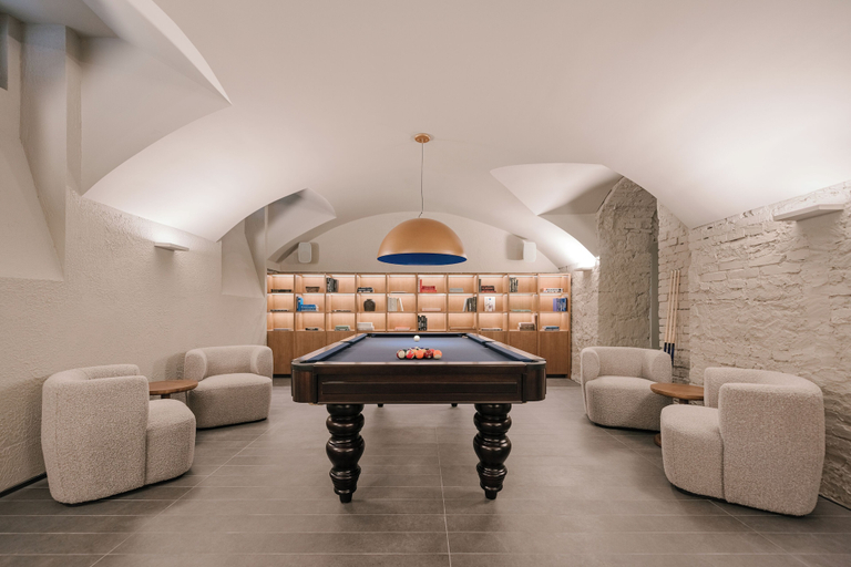Others 5, Boho Budapest, Small Luxury Hotels, Budapesti