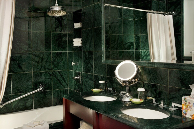 Bathroom 5, The Kimberly Hotel, New York