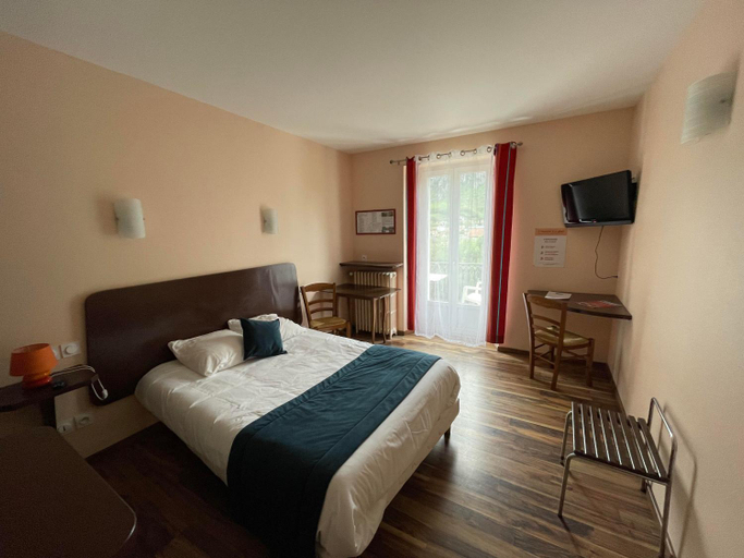 Bedroom 2, Logis Hotel Restaurant de la Poste, Ariège