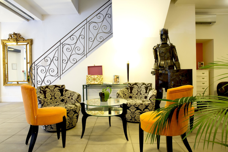 Public Area, Hôtel Raymond 4 Toulouse, Haute-Garonne