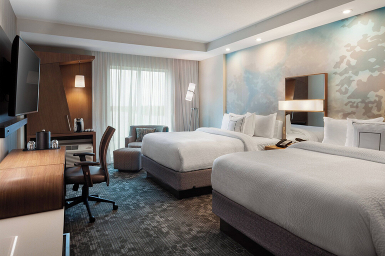 Bedroom 4, Courtyard by Marriott Winter Haven, Polk