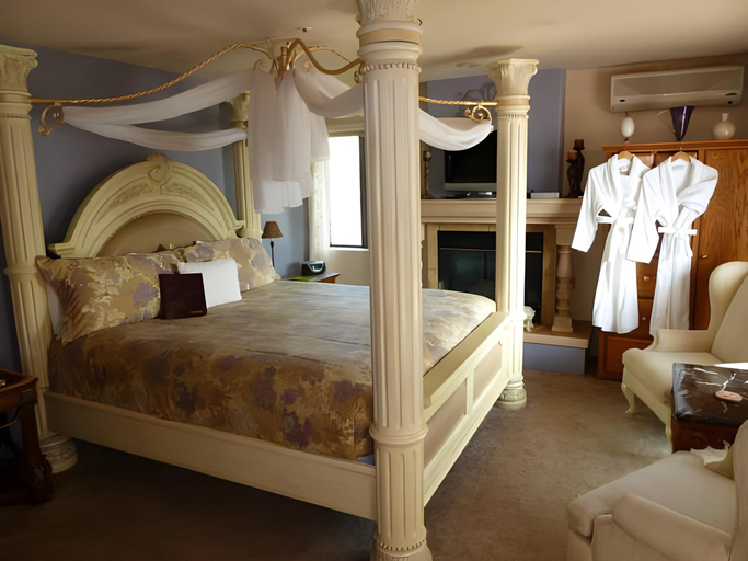Bedroom 11