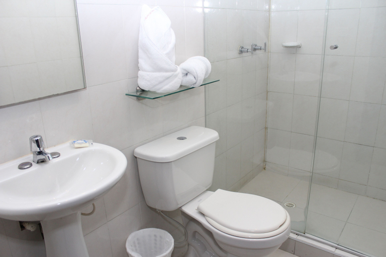 Bathroom 3, Hotel Montecarlo Boutique, Santafé de Bogotá