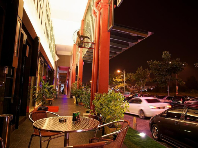 Exterior & Views 2, De Botani Hotel, Kinta