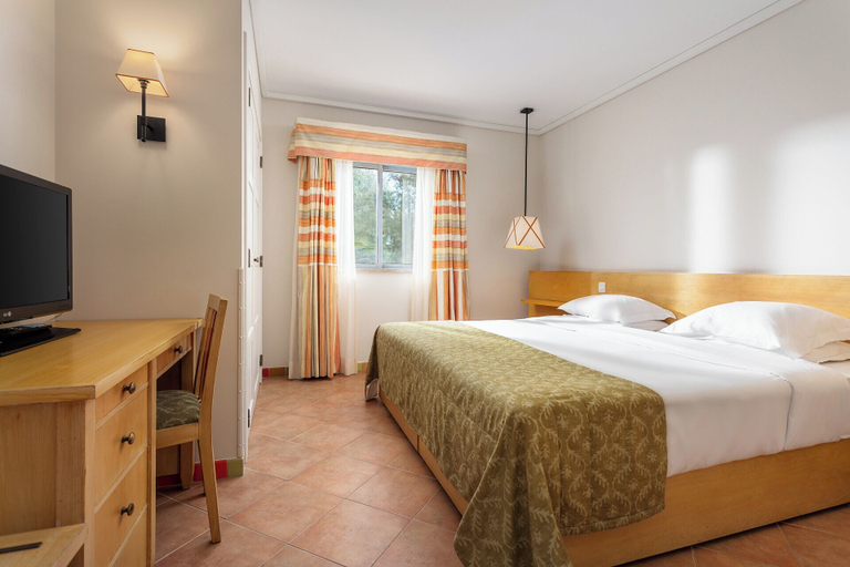 Bedroom 3, Grande Real Santa Eulalia Resort, Albufeira