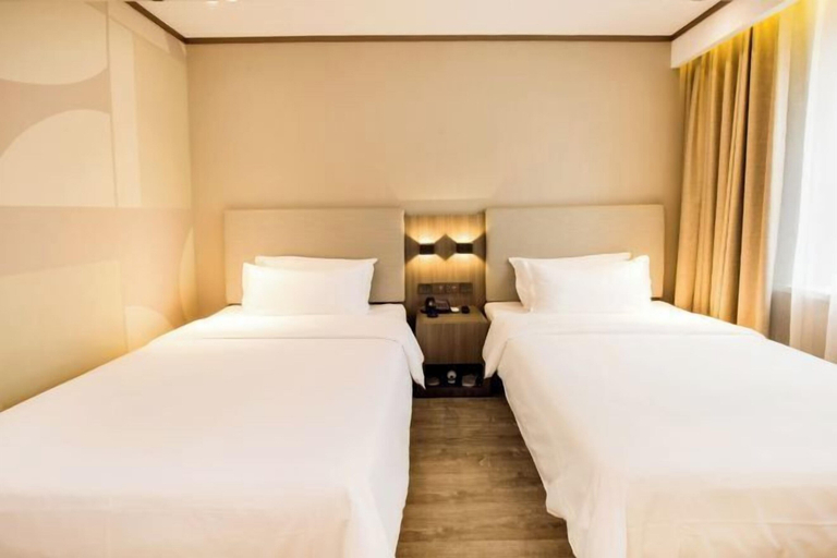 Bedroom 3, HanTing Hotel (Changchun Hongqi Street This Hill Hotel), Changchun