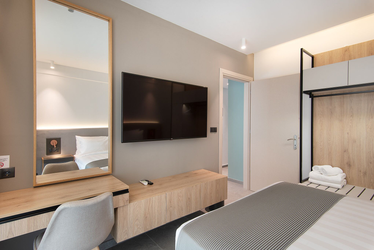 Bedroom 4, The Residences Kalamata, Peloponnese