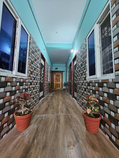 Others 5, Swathi Rooms, Tiruvannamalai