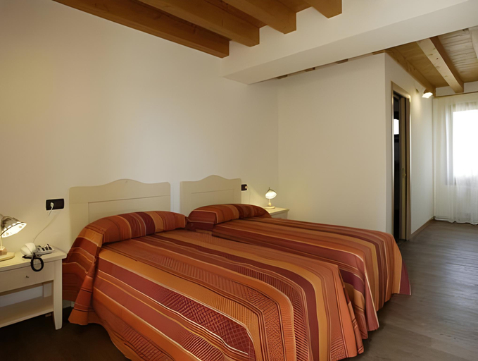 Bedroom 10