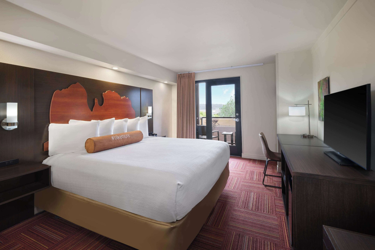 Bedroom 27