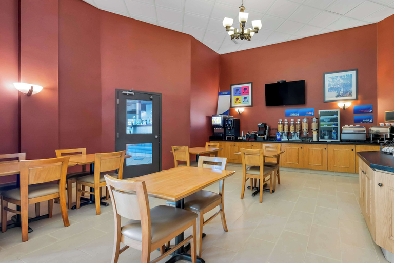 Food & Drinks 5, Best Western Of Olds, Division No. 6