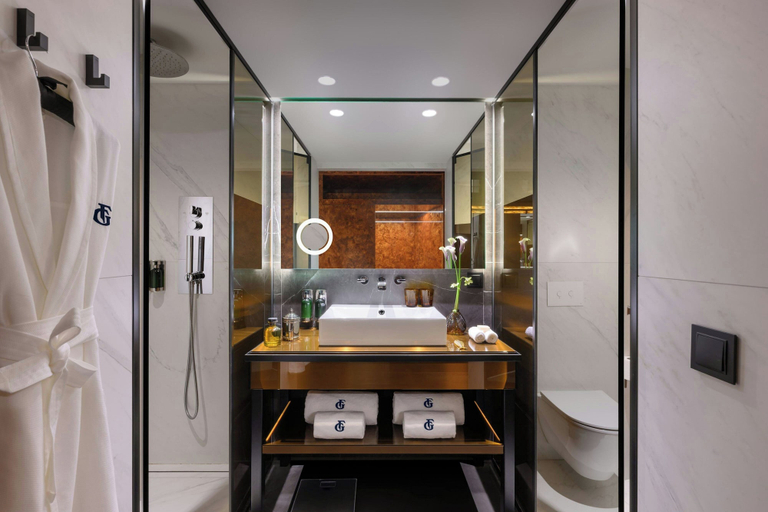 Bathroom 5, Forte de Gaia, Autograph Collection, Vila Nova de Gaia