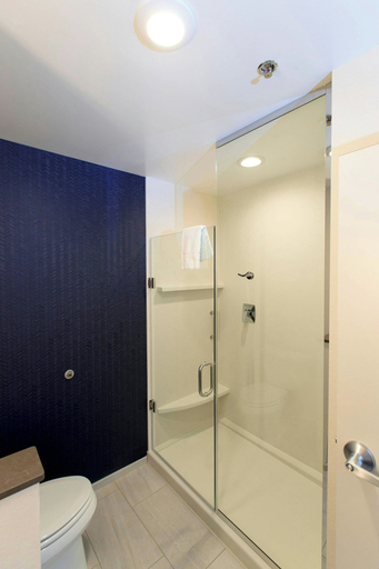 Bathroom 9