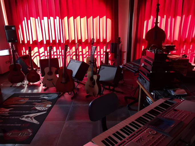 Others 4, La Cascina Della Musica, Asti