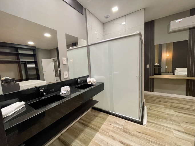 Bathroom 4, Eleganz Hostel & Suites, Gramado