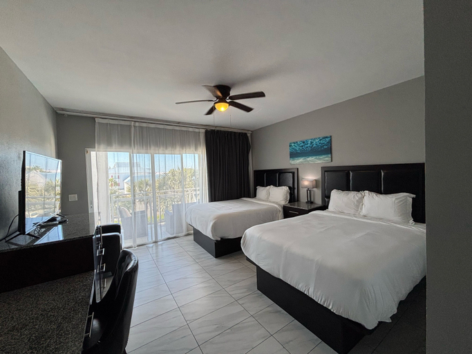 Bedroom 2, Grace Bay Suites