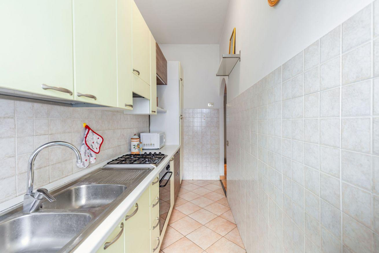 Others 4, Casa Giancarlo , Rome