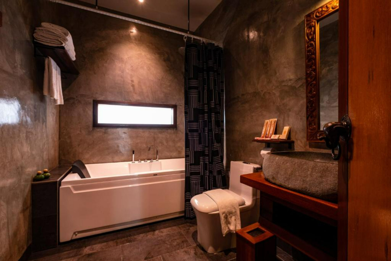 Bathroom 4, Ipoh Bali Hotel, Kinta