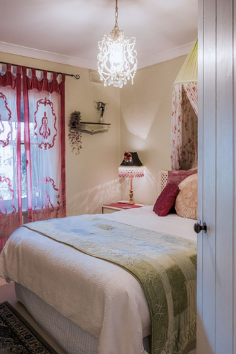 Bedroom 3, Jasmine's Cottage, Barossa