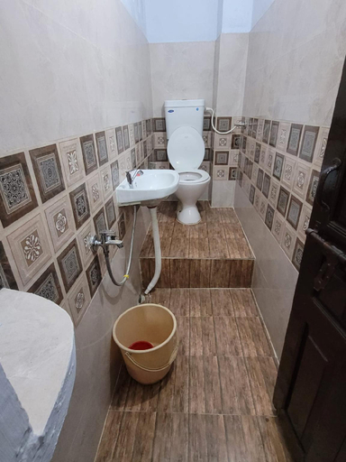 Bathroom 1, Pushpa vatika , Faizabad